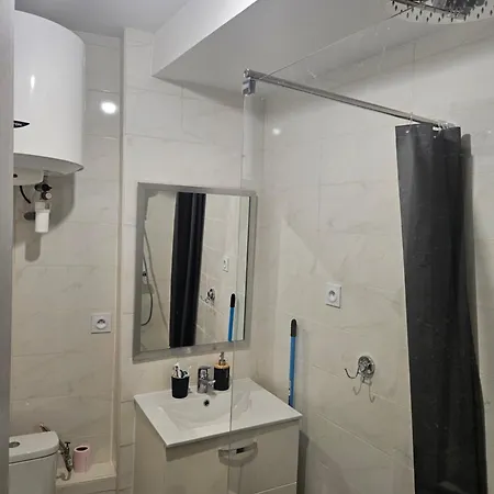 Moderne Et Sympa Apartment *